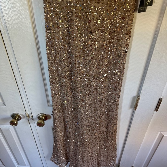 NWT Adrianna Papell Gold Sequin Full Length Gown - Picture 4 of 16